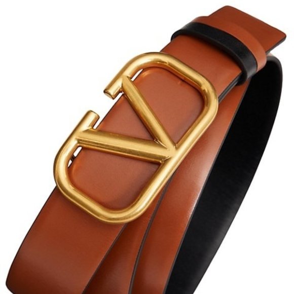 Valentino Garavani Accessories - New Valentino Garavani V Logo Reversible Leather Belt - Size 95 cm, Retail $590